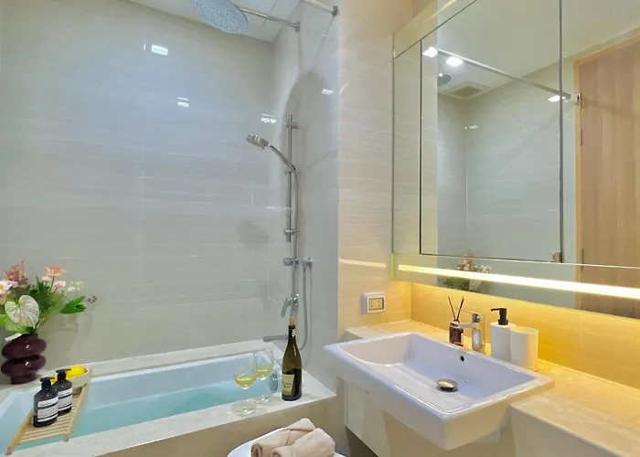 Noblebe333minbts • 2 Balconies•coffeenook•bathtub